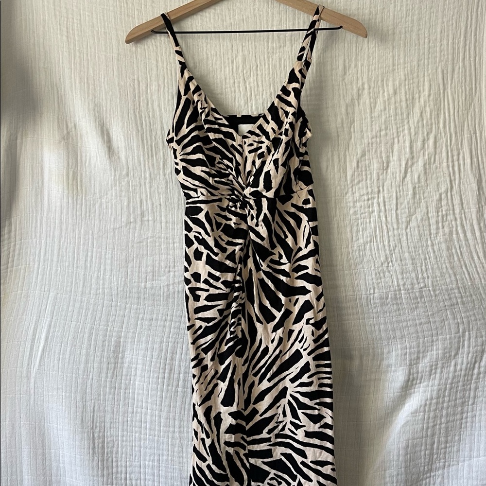 H&M Animal Print Slim Fitting Dress